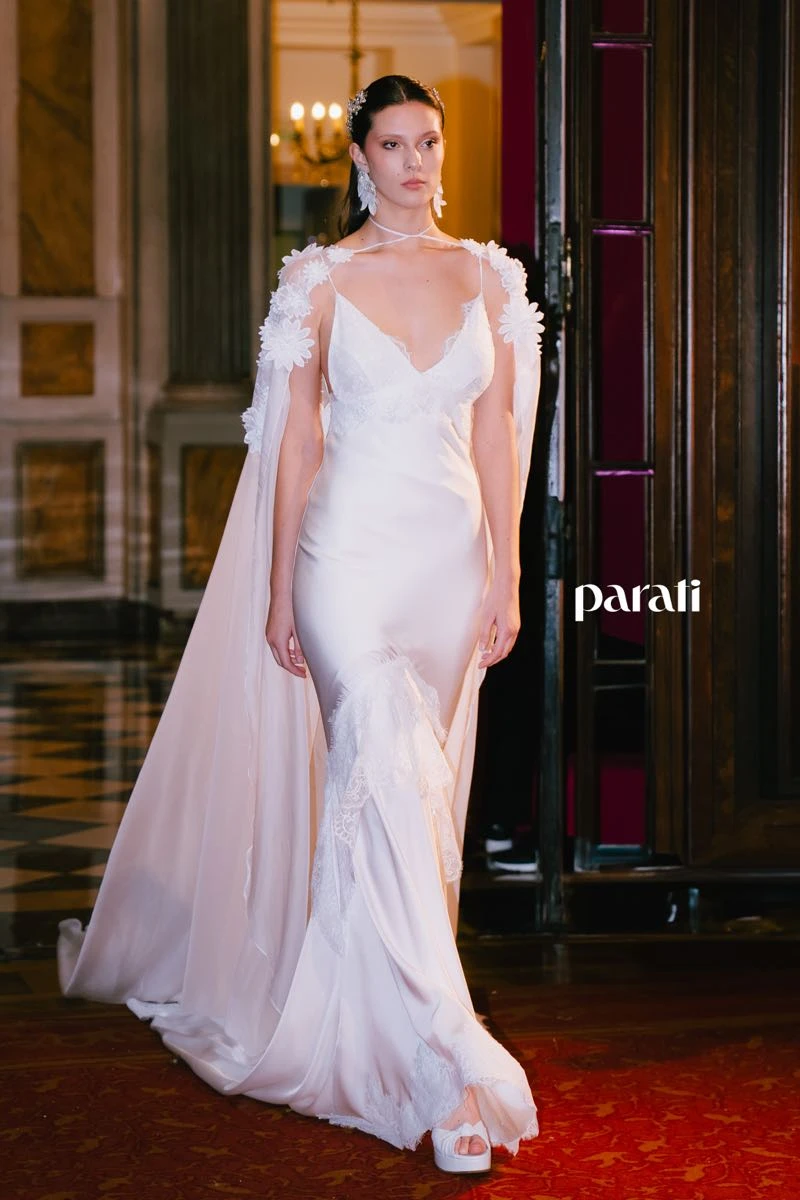 Desfile de Laurencio Adot en la edición 2025 del Bridal Runway Latam.