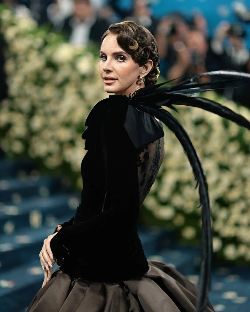lana del rey met gala 2025