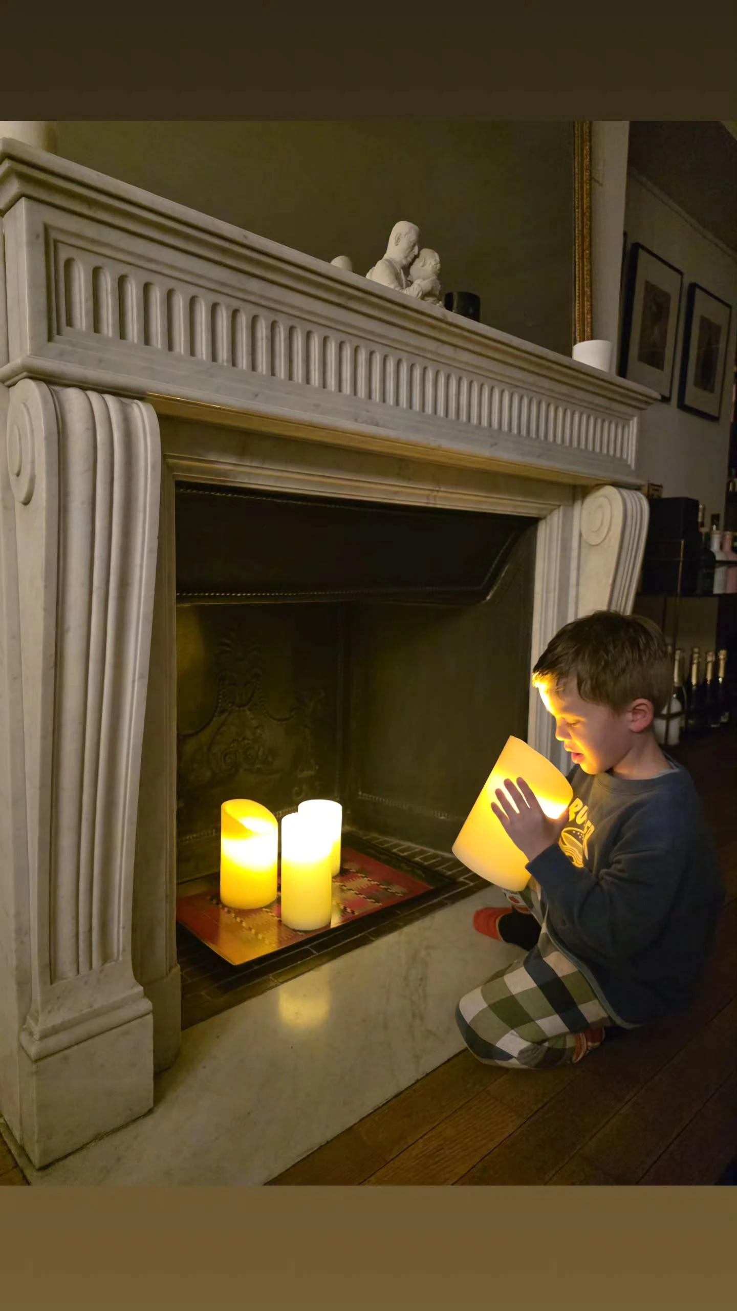 Amancio Vicuña en la casa de su papá