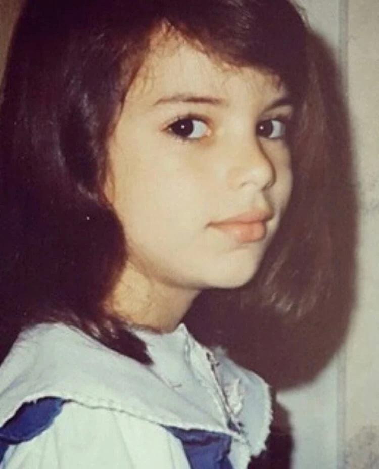 las fotos vintage que compartió Gime Accardi junto a su mensaje por cumplir 40 años. Foto: IG.