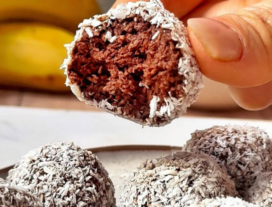 Trufas de chocolate fit: llevan 3 ingredientes y son ideales para acompañar el café o el té