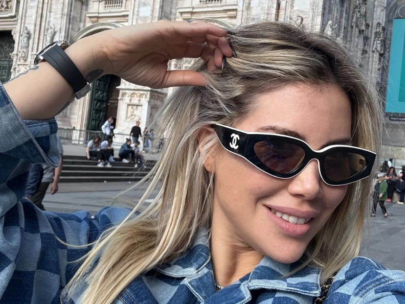 Wanda Nara llegó a tribunales de Milán para enfrentarse a Maruro Icardi con un look sastrero y manejando un Lamborghini rosa