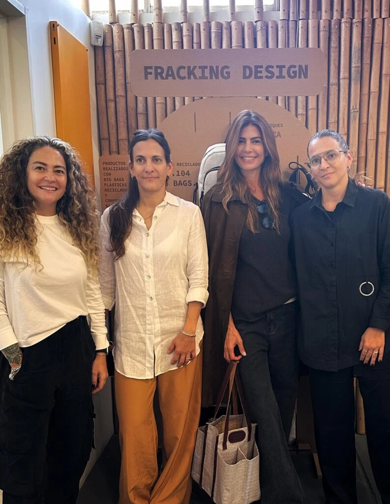 Ornella, Carla y Mora junto a Juliana Awada