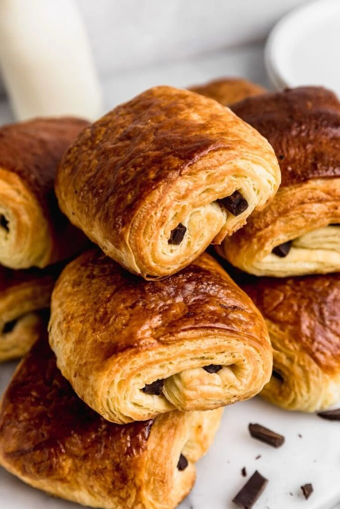 Pain au chocolat: la receta de la masa rellena de chocolate de la pastelería francesa
