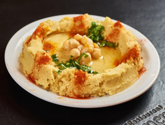 Hummus clásico: la receta tradicional del chef Eduardo Costanian para celebrar su día