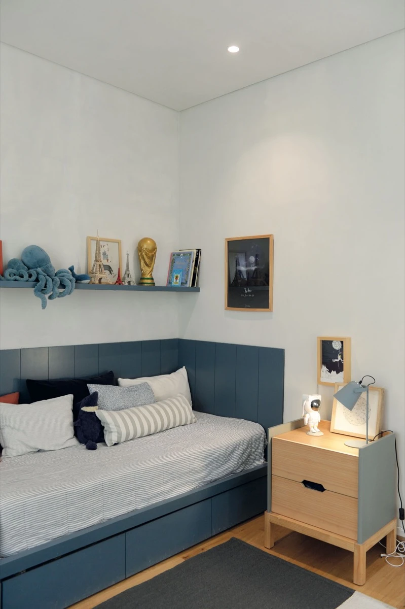 La paleta combinada para un cuarto juvenil simple y canchero. 