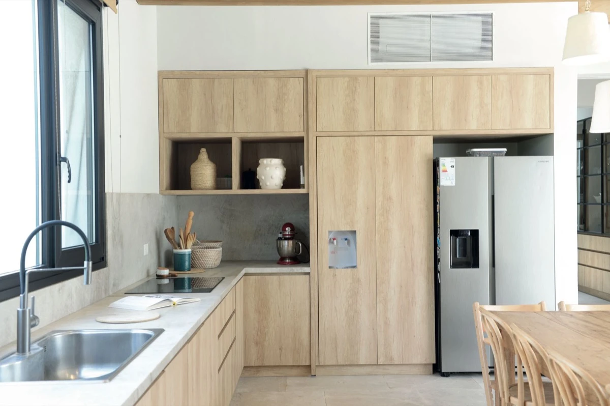 Mobiliario moderno y súper funcional en la cocina. 