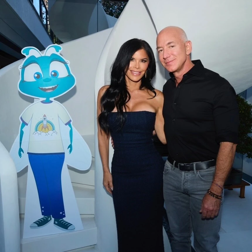 Jeff Bezos y Lauren Sánchez