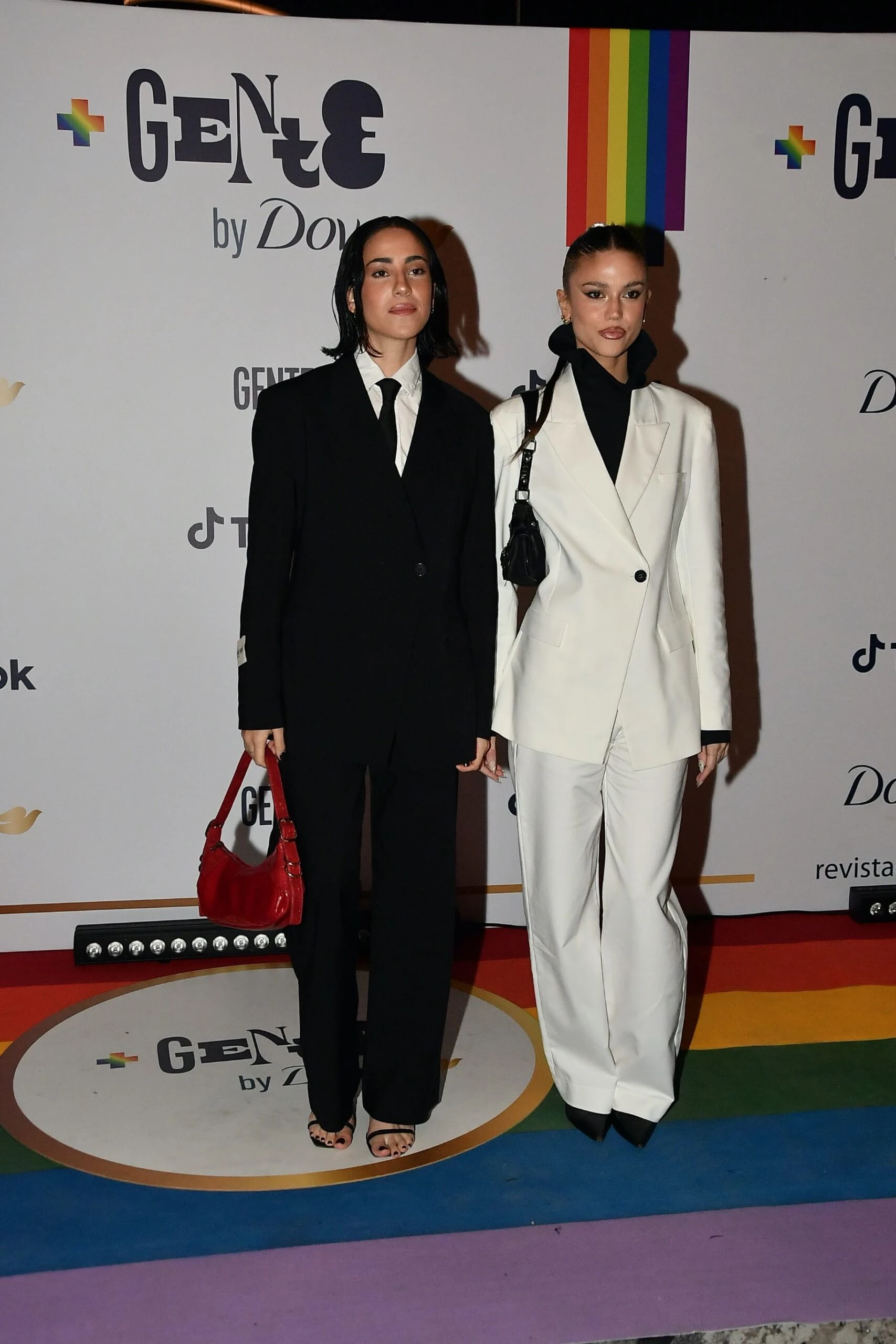 de Mariana Genesio Peña a Cami Mayán, los famosos en la alfombra roja de +GENTE