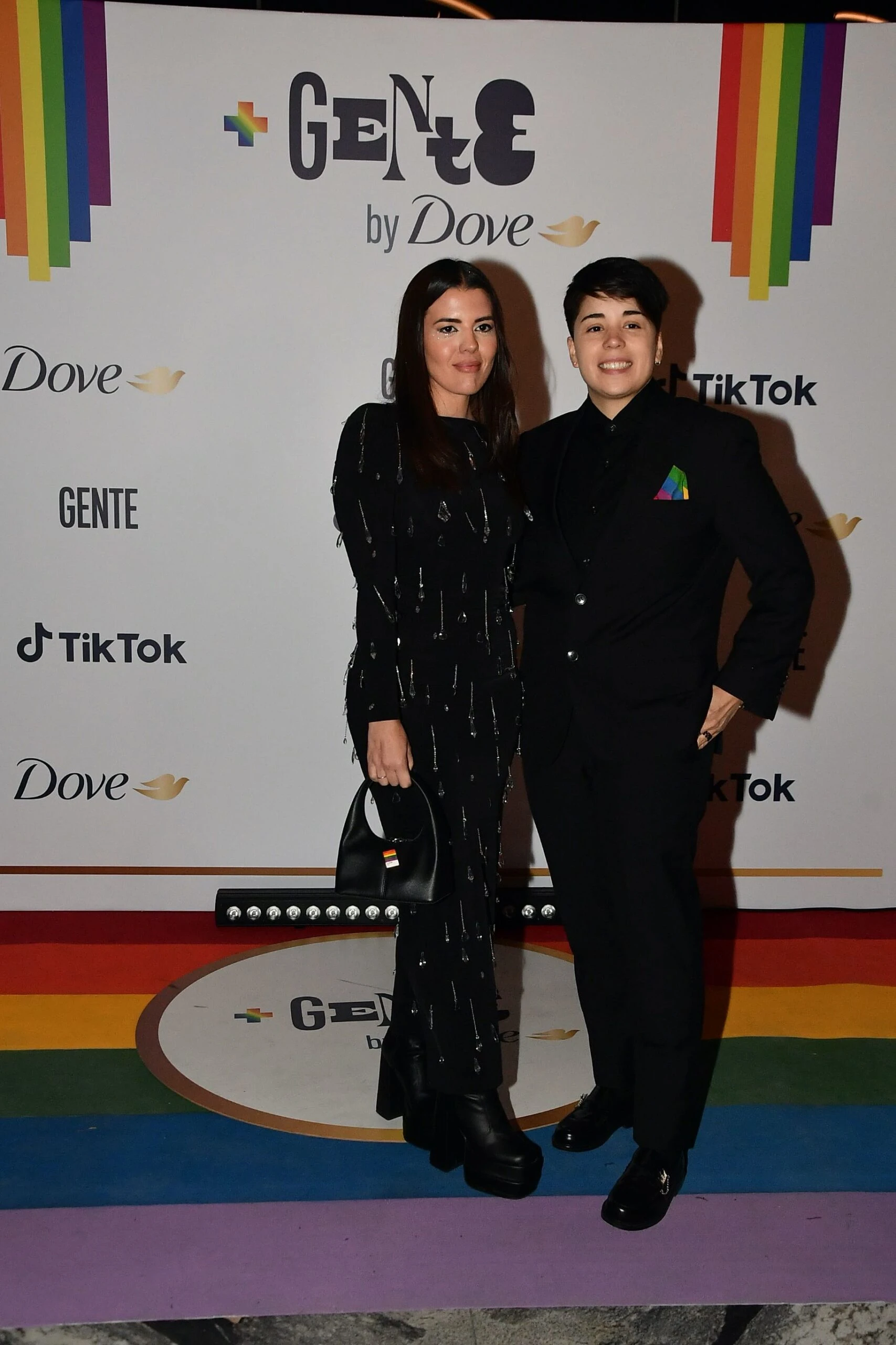 de Mariana Genesio Peña a Cami Mayán, los famosos en la alfombra roja de +GENTE