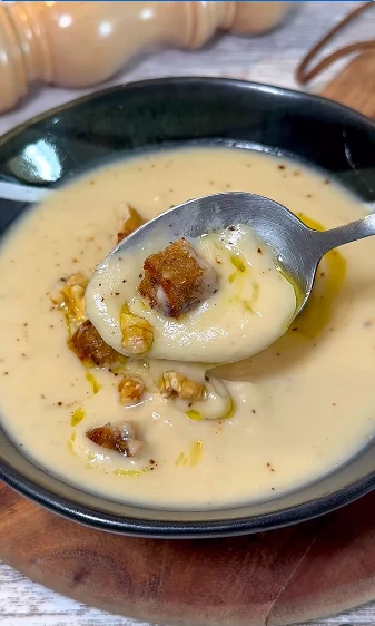 Crema de puerro y coliflor