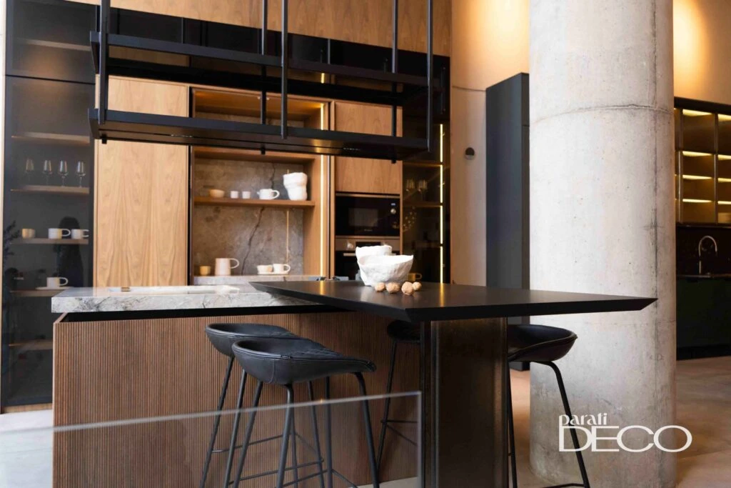 La marca diseña cocinas y vestidores.