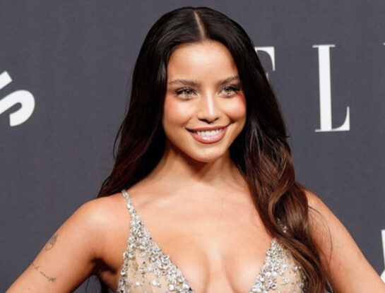 Emilia Mernes deslumbró con un vestido joya y se sumó a la tendencia naked dress