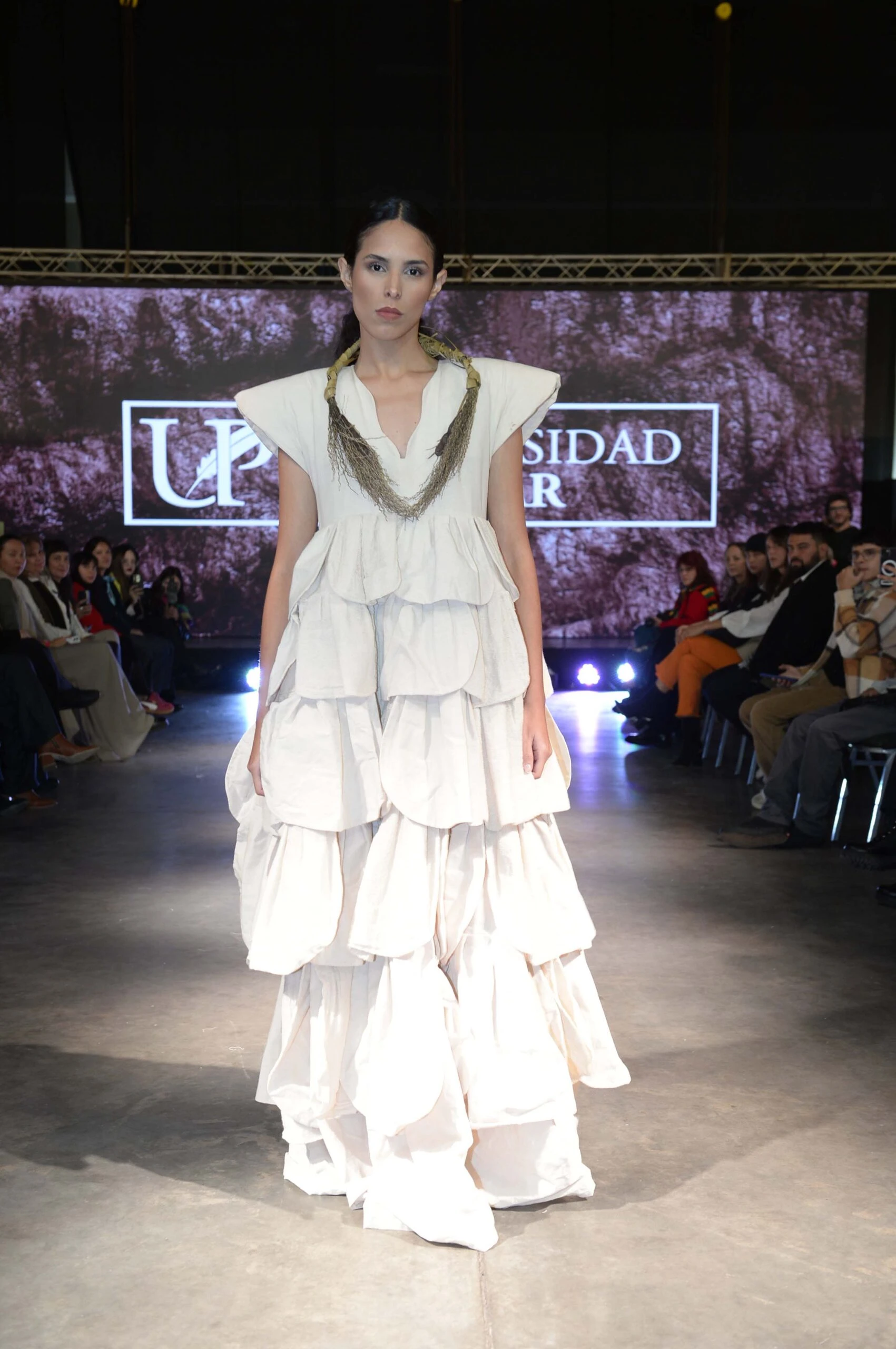 Desfile de Universidad Popular en Puro Diseño Raíces Chaco