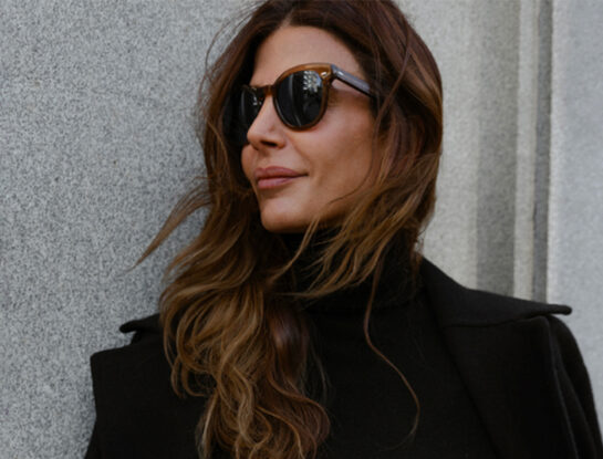 La campera color camel que es tendencia: Juliana Awada y el look de otoño perfecto para pasear por París