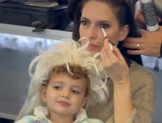 Isabel Macedo compartió un video de Julia Urtubey cantando un tema de Margarita en el teatro