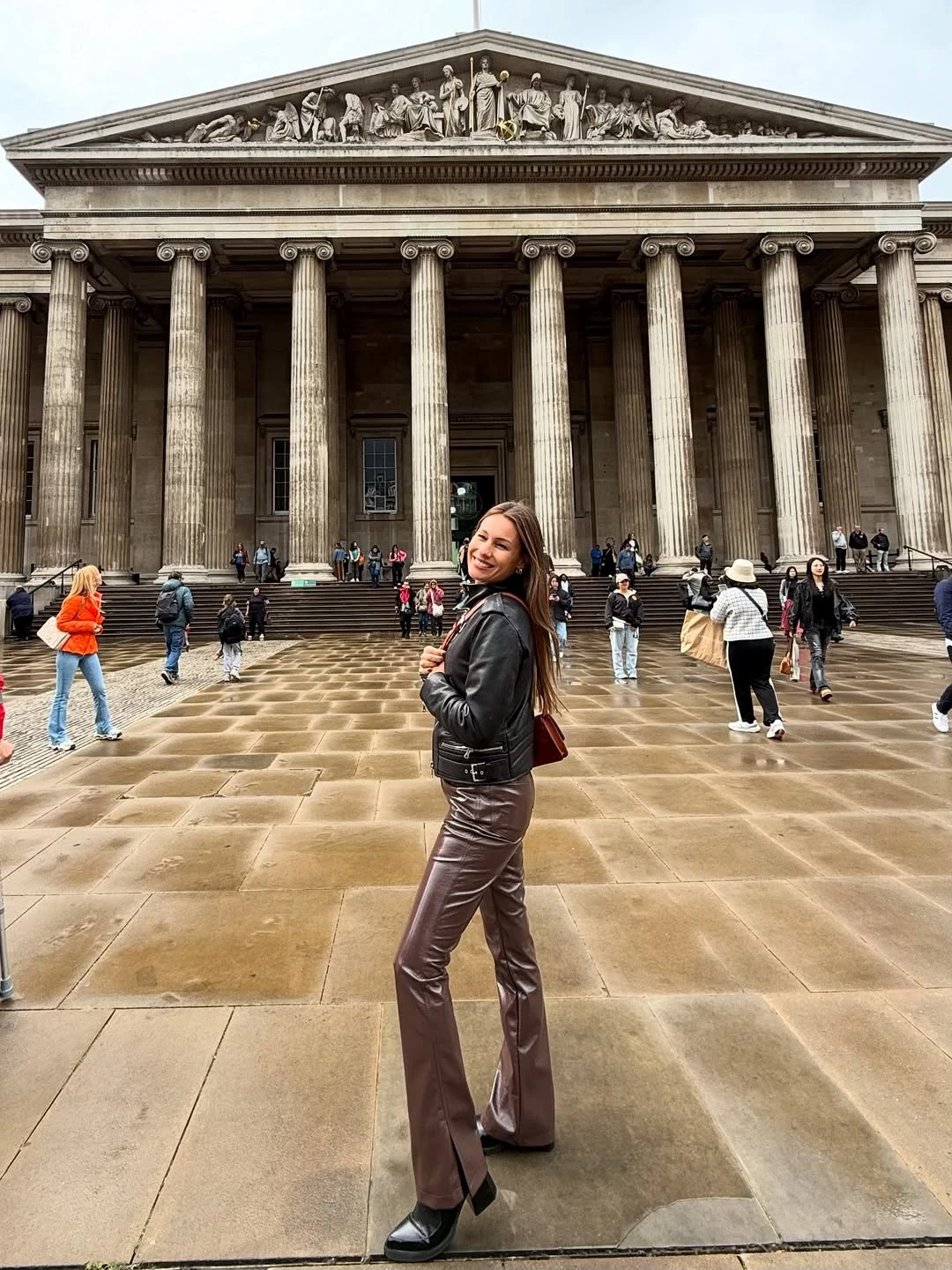 Así llegaba Pampita al museo