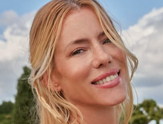 Nicole Neumann: cómo combinar un traje sastrero con el zapato tendencia