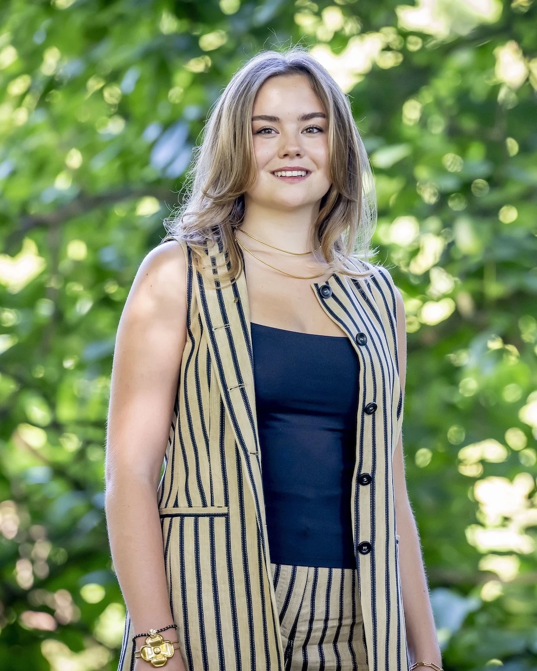 Los looks de Máxima y las princesas de Países Bajos que adelantan las tendencias del verano 2026