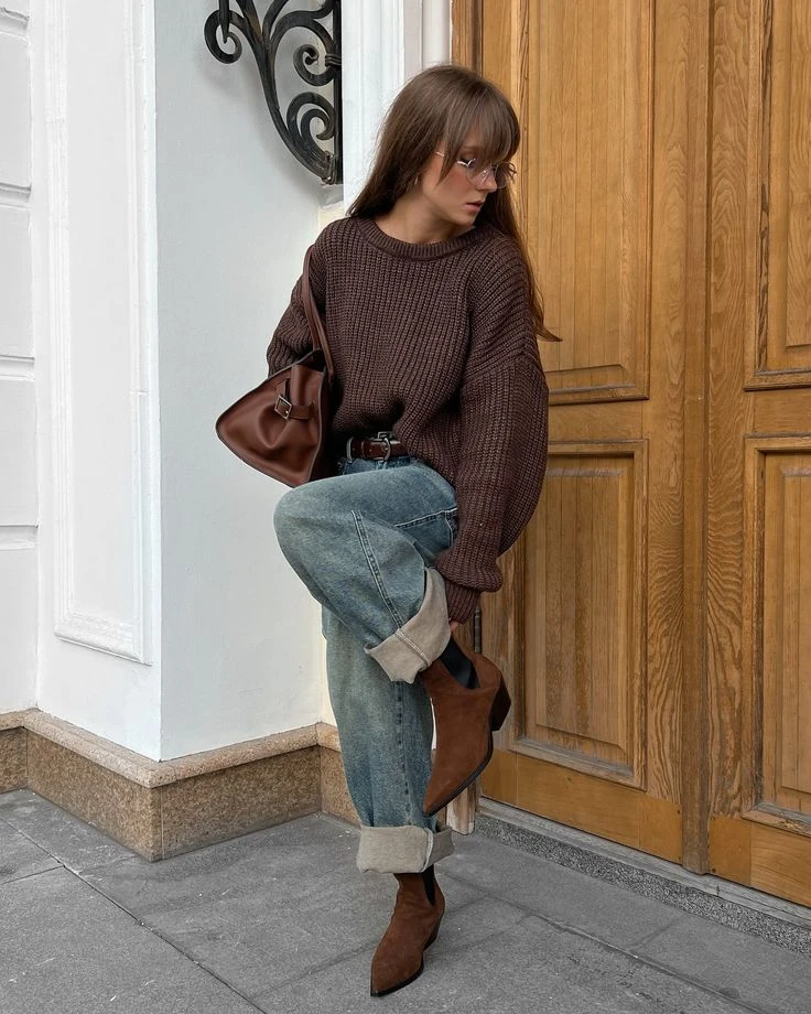 cómo llevar el mocha mousse en tus looks de invierno