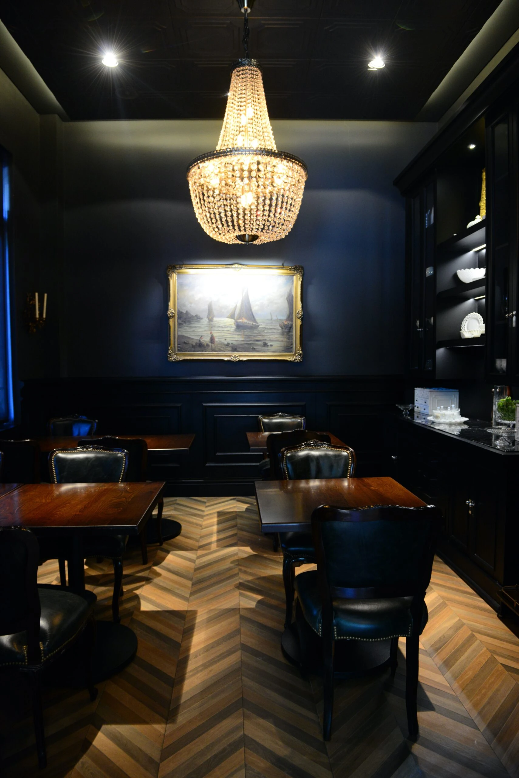 El salón principal, con estilismo clásico con toques y terminaciones modernas. 