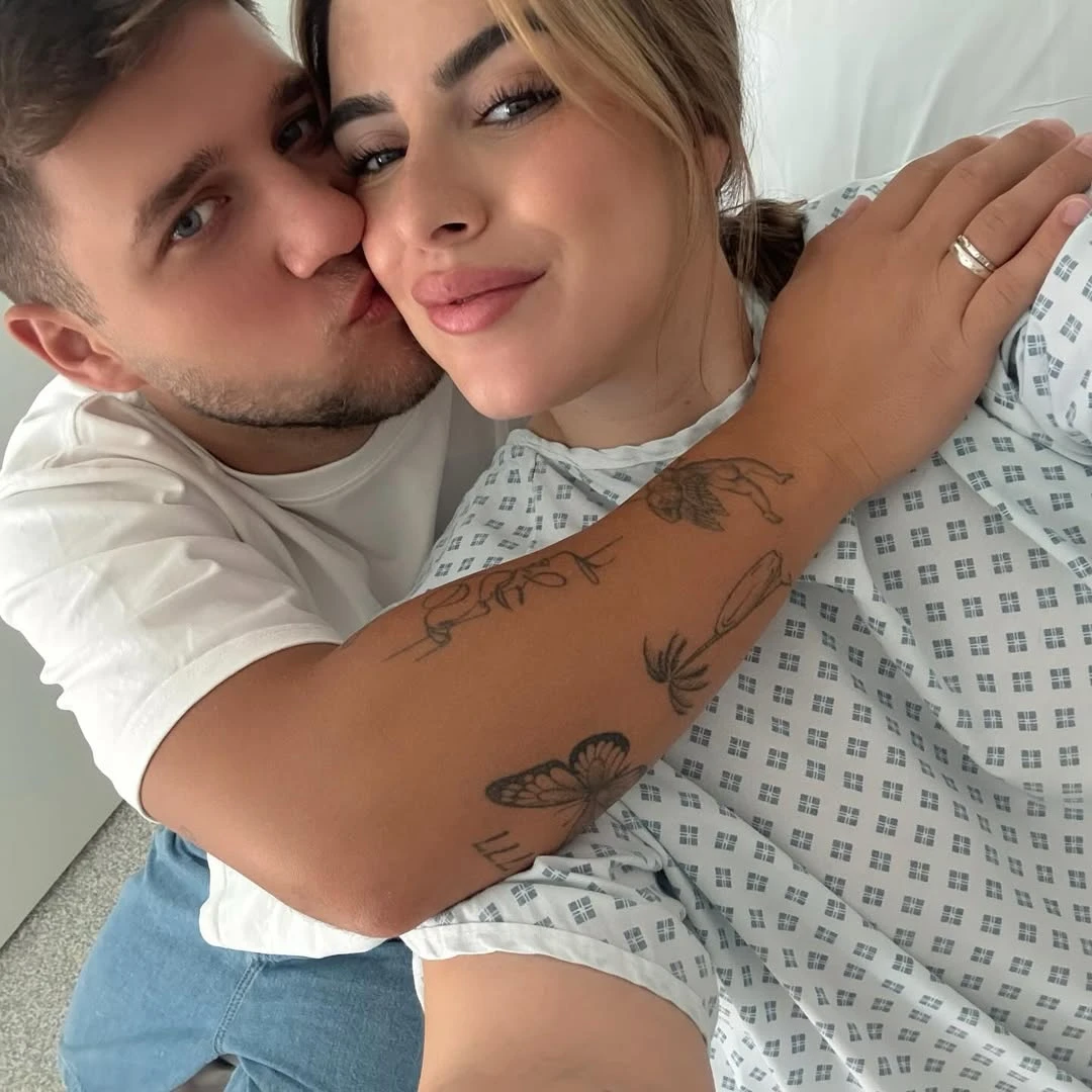 Sol Macaluso fue mamá y presentó a su beba recién nacida con un emotivo posteo