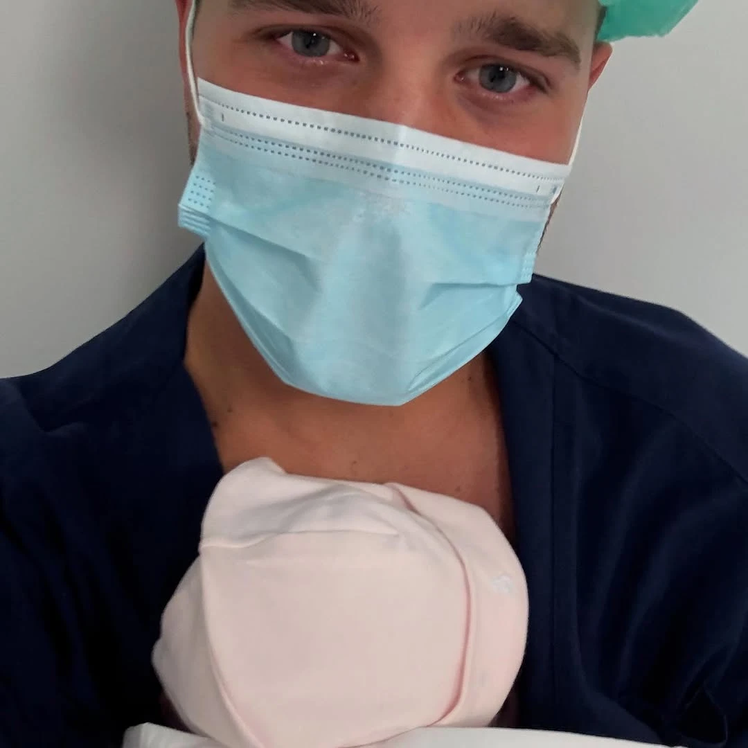 Sol Macaluso fue mamá y presentó a su beba recién nacida con un emotivo posteo