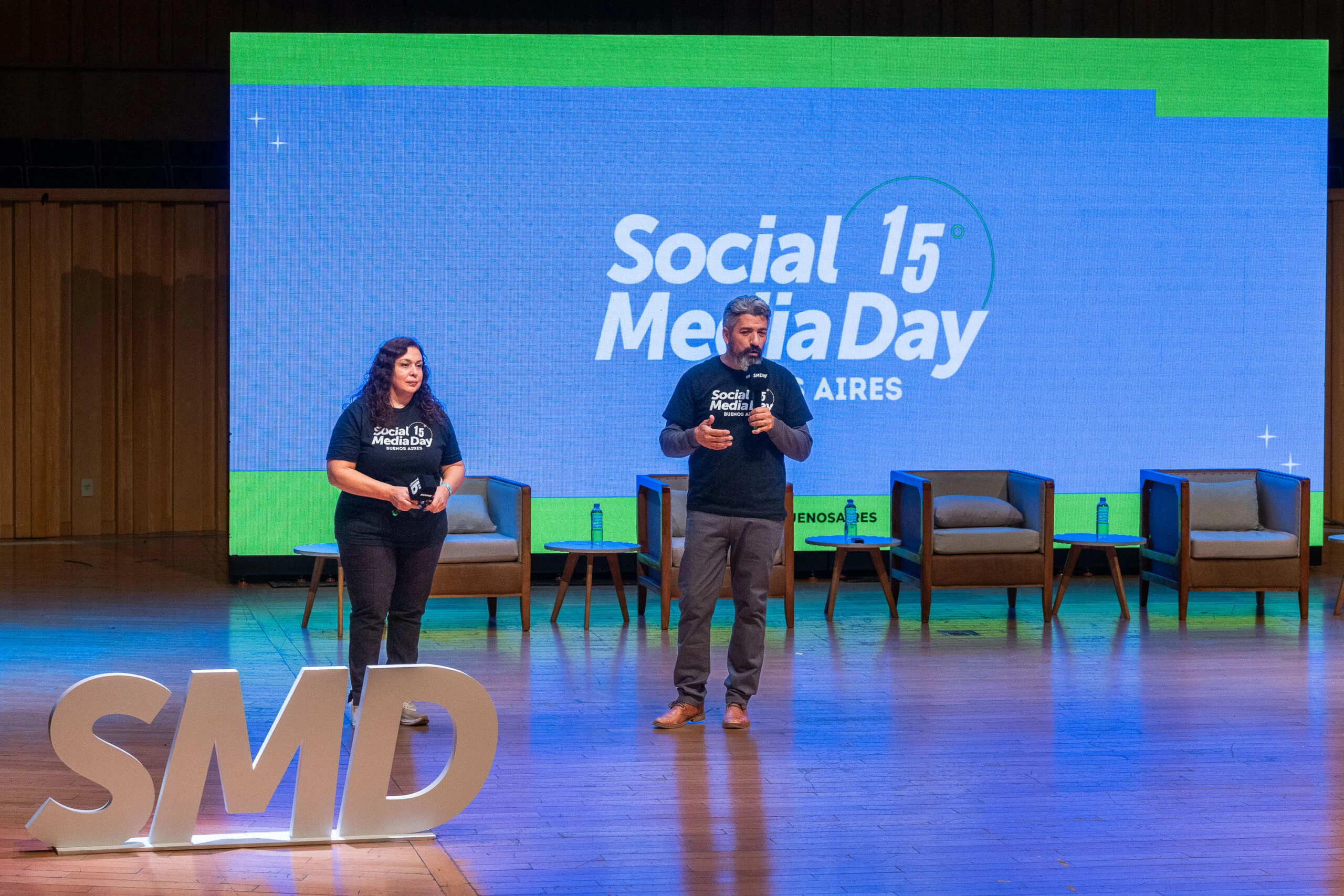 Adriana Bustamante y Diego Piscitelli bienvenida organizadores