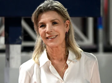 Carolina de Mónaco con el look boho chic ideal +60