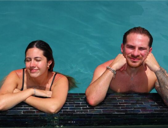 Las fotos de las vacaciones de Alexis Mac Allister y Ailén Cova en Miami