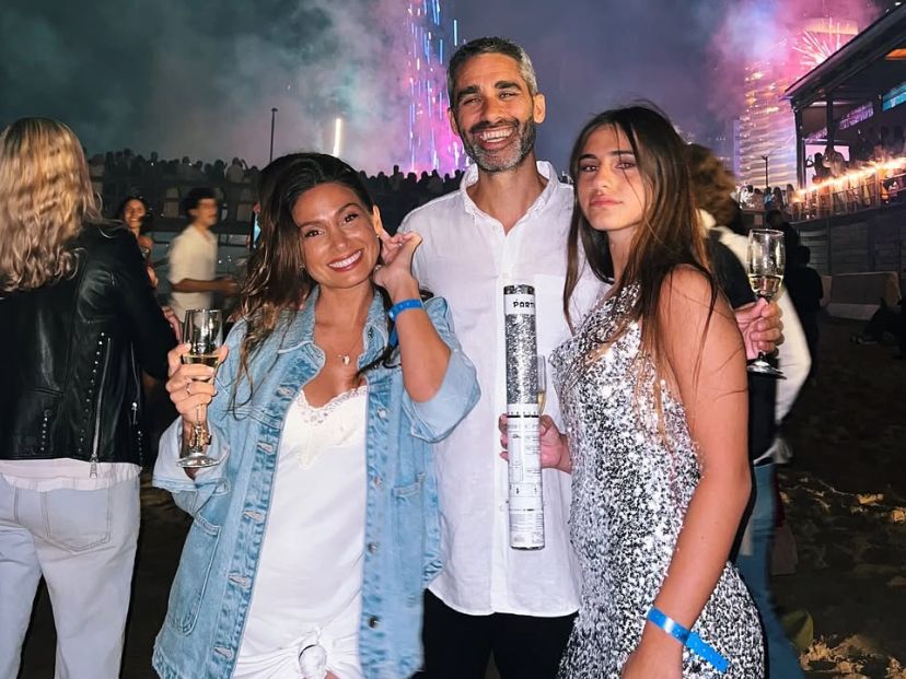 El divertido baile del Pollo Álvarez y Mimi, la hija adolescente de Tefi Russo