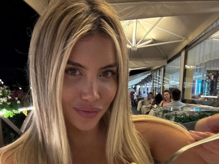 El look de Wanda Nara para recorrer Venecia. Foto: IG