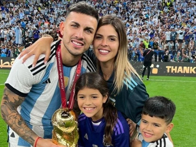 La historia de amor de Leandro Paredes y Camila Galante