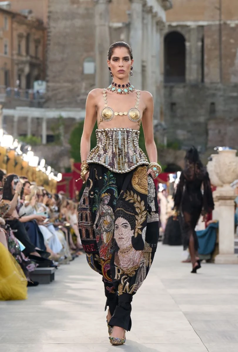 Desfile Dole Gabbana Alta Costura 2025.