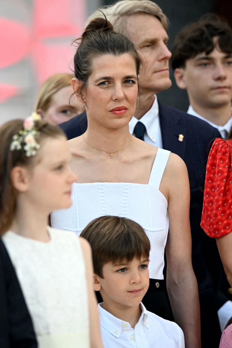 Charlotte Casiraghi v