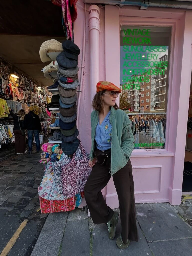 Natalia Oreiro llevó un look boho chic para pasear por Londres