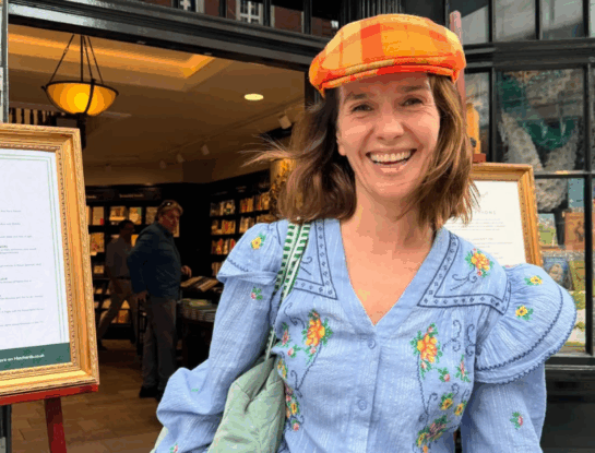 Natalia Oreiro llevó un look boho chic para pasear por Londres