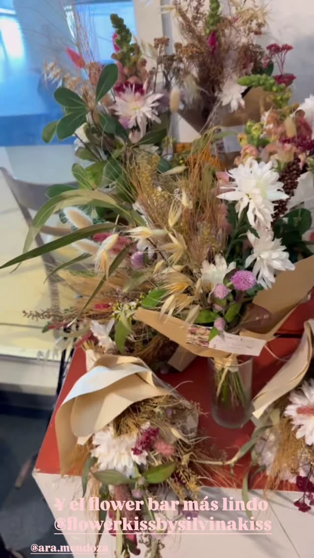 Nicole Neumann compartió las fotos del cumpleaños de Sienna Cubero