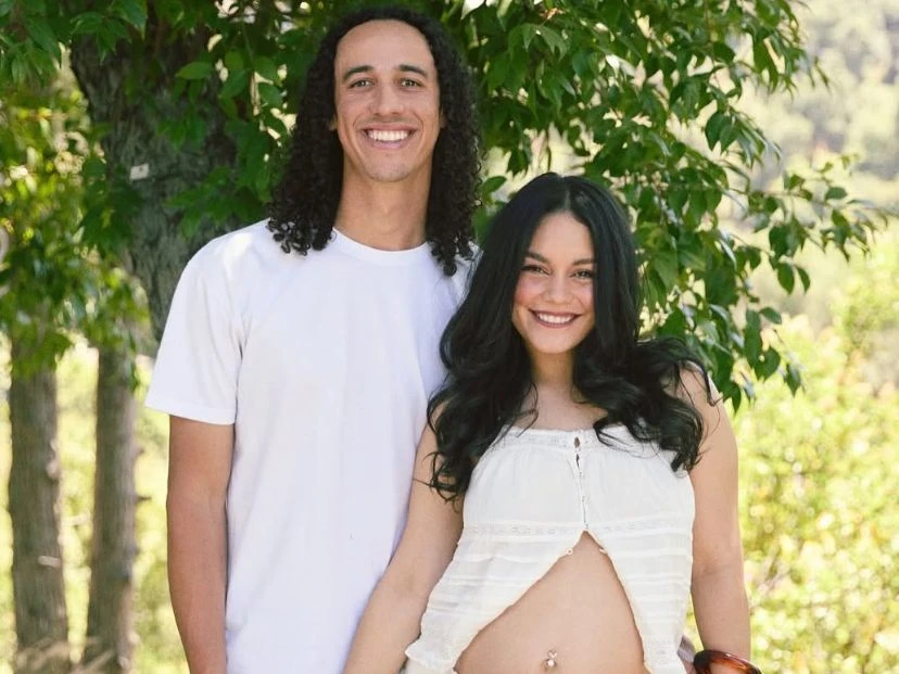 Vanessa Hudgens embarazo