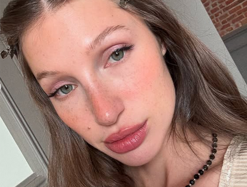 Yami Safdie: la argentina salió en Vogue España y habló del amor y el "hate" en redes