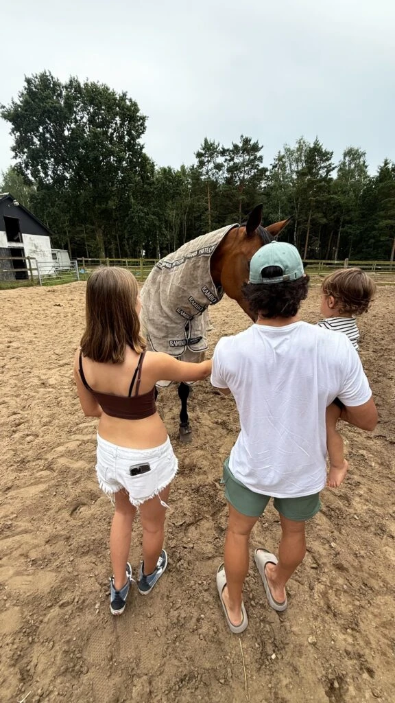 las fotos de las vacaciones de Nicole Neumann en familia, en Europa