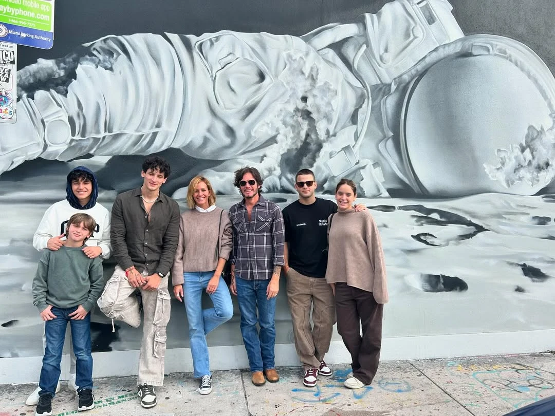 Julieta Prandi con sus hijos Mateo y Rocco