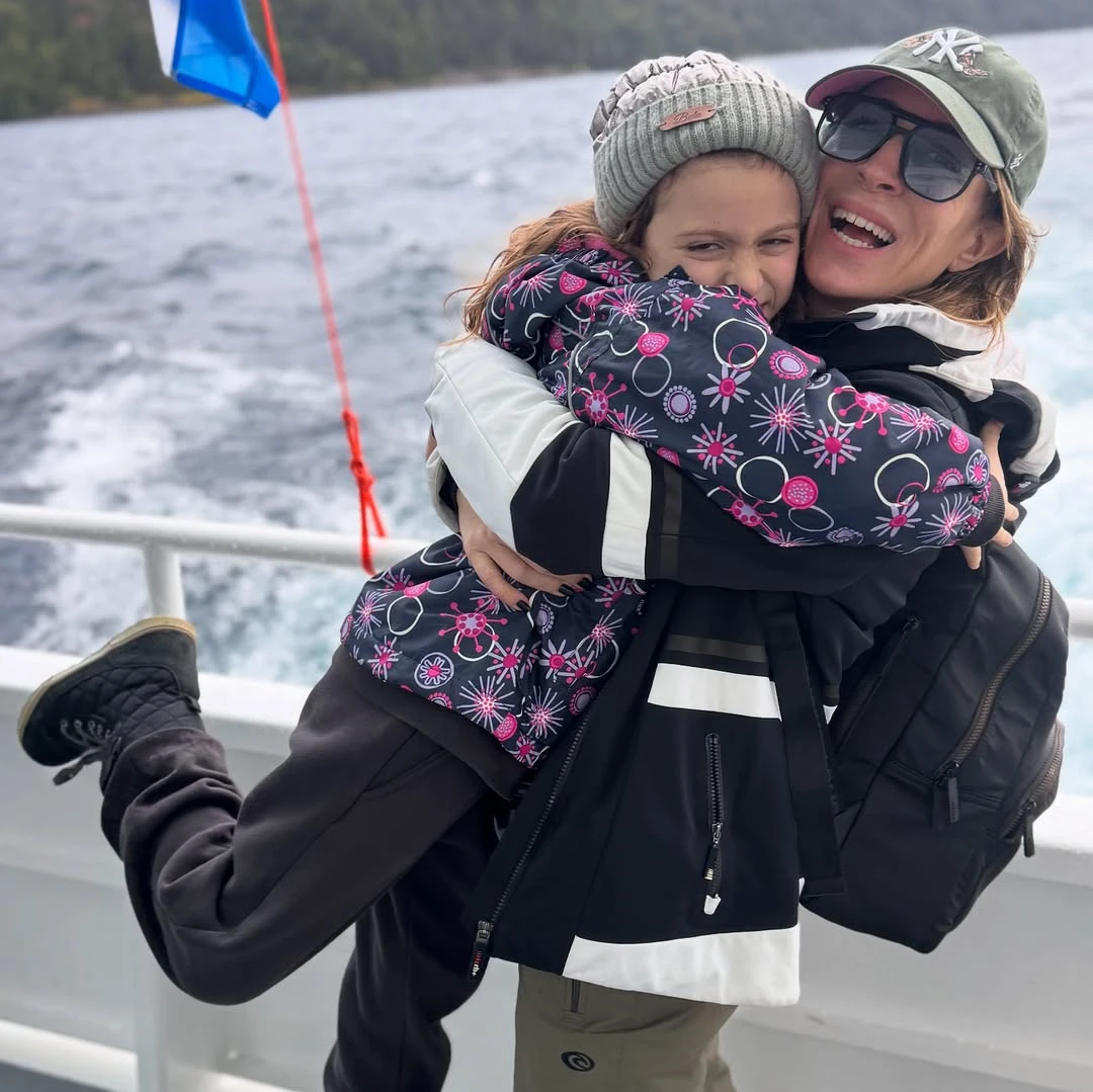 Las vacaciones de Sandra Borghi con sus hijos y recién separada.