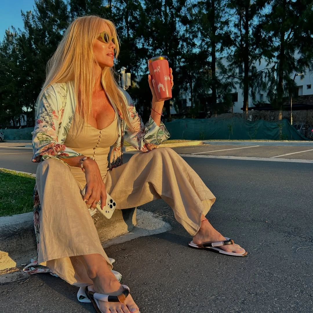 Nicole Neumann adelanta las tendencias de la primavera verano 2026 con un look boho chic de alto impacto