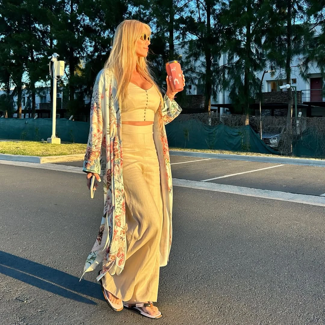Nicole Neumann adelanta las tendencias de la primavera verano 2026 con un look boho chic de alto impacto