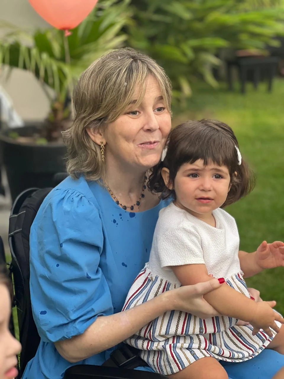 Rochi Sporleder con su hija y su esposo, Santi