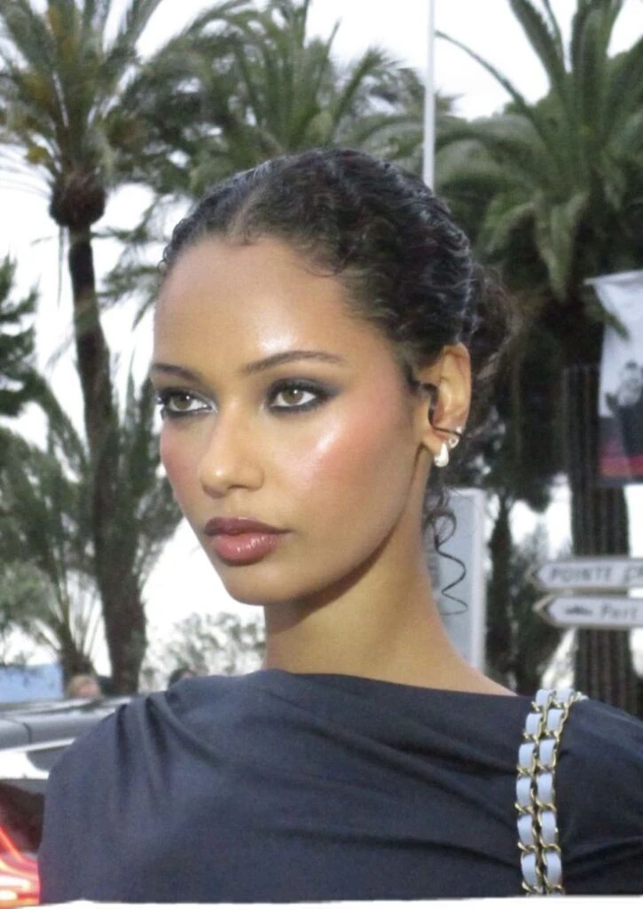 Podés elegir diferentes formas de llevar este makeup.