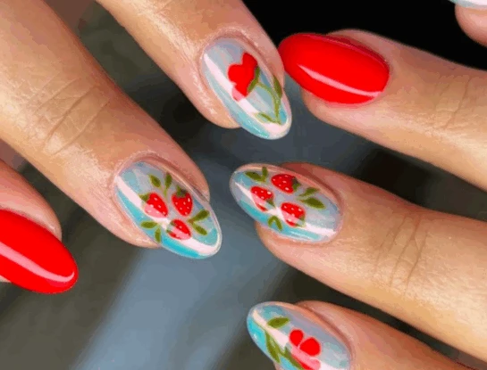 Beach towel nails: la manicura inspirada en las toallas de playa que será furor este verano