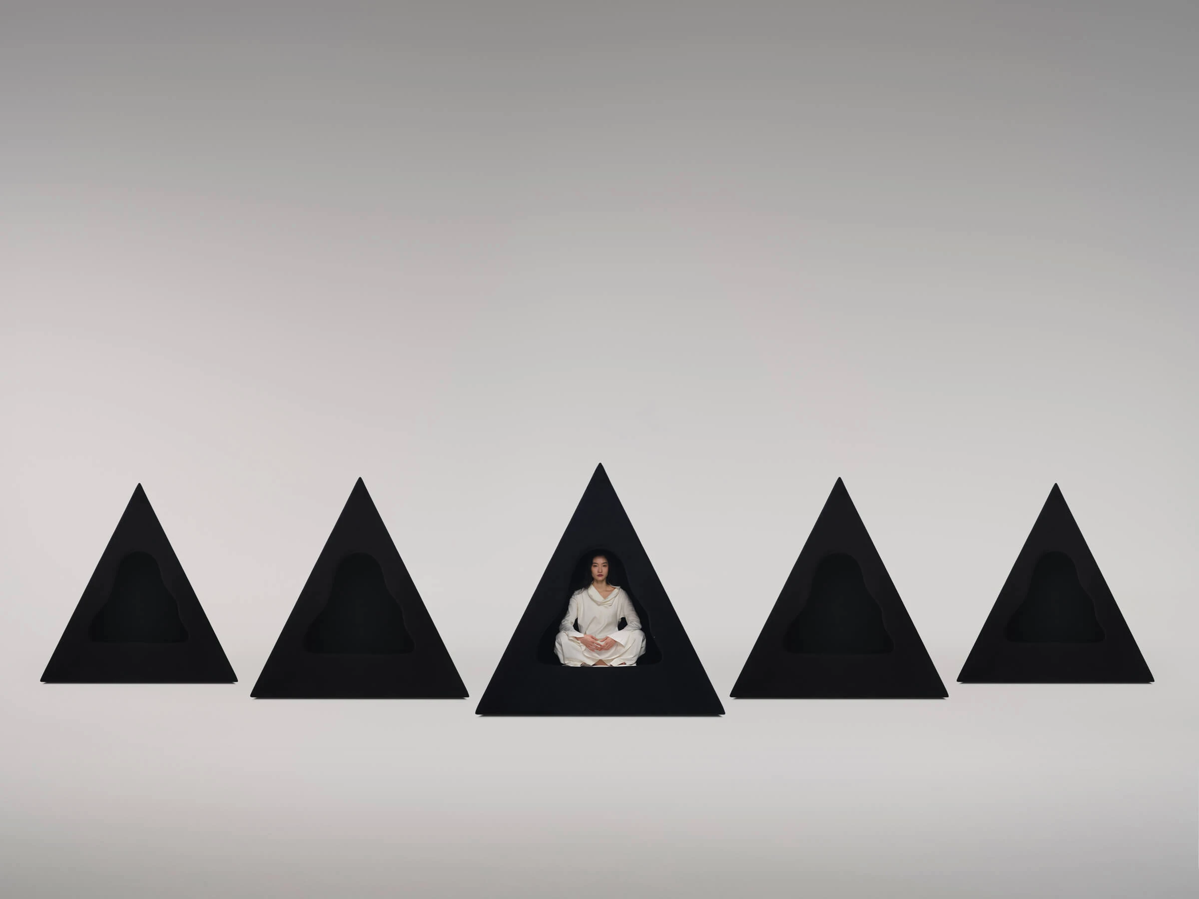 Definitivamente, es una pieza que redefine el concepto de confort y se perfila como uno de los objetos más deseados del año. 