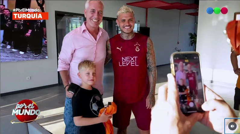 Icardi habló de su vida en Turquía, pero un recuerdo con Isabella hizo aparecer a Wanda en pantalla